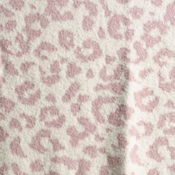 Cupcakes & Cashmere Leopord Print Plush Throw Blanket- Lavender - Picture 3 of 7